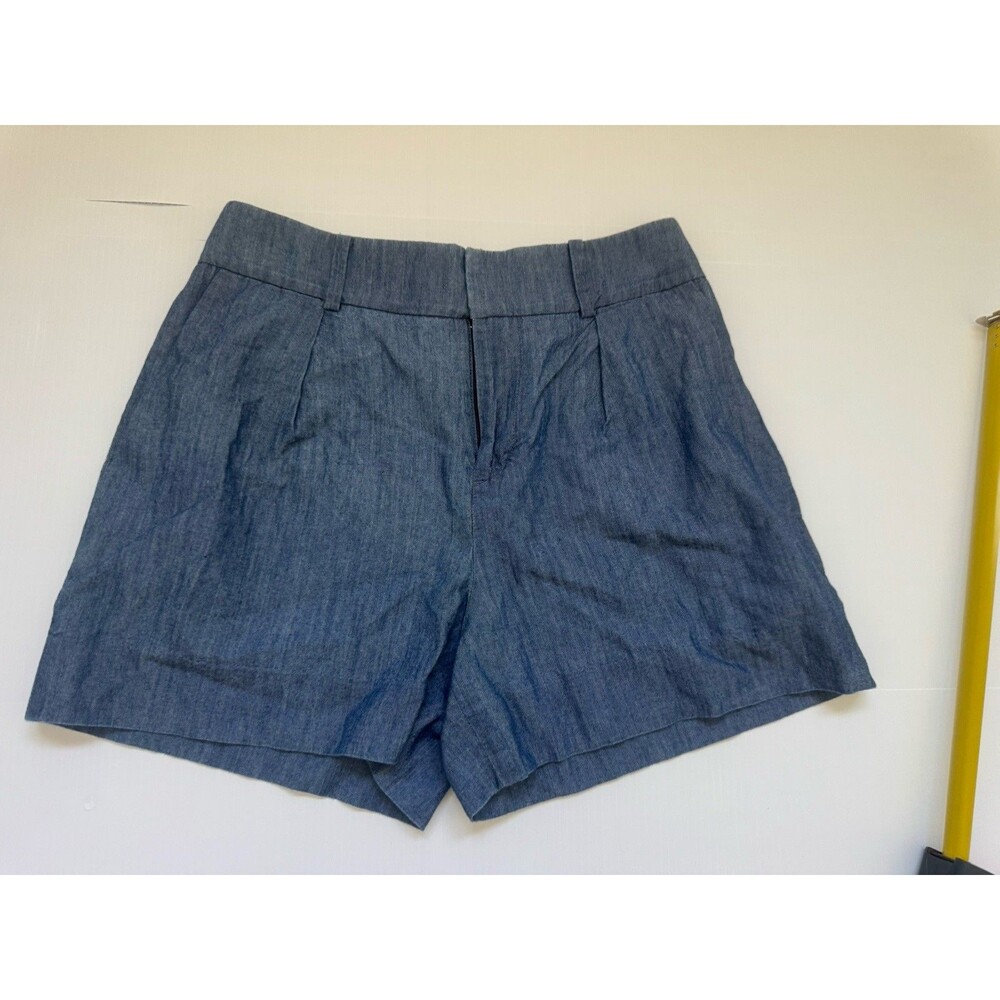 Club Monaco Women’s Blue Chambray Tailored Dress Shorts Size 00